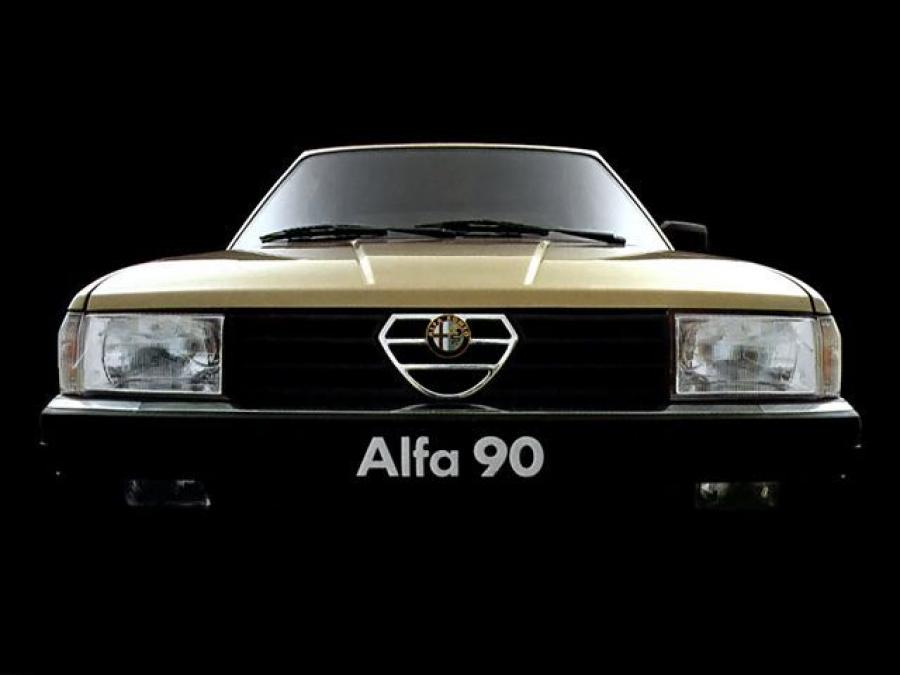  Alfa Romeo 90 (162A) 1984 года  (фото 20 из 25)